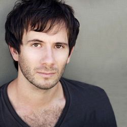 Фото №1 Саймон Лондон