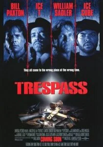 Нарушение территории (1992)